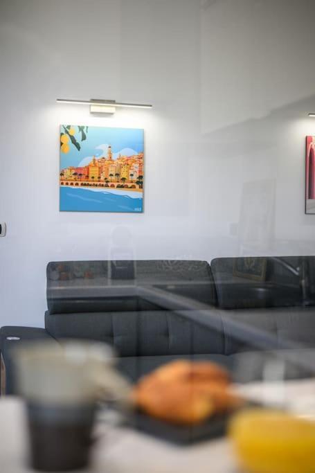 Le Winter Palace - Central - Parking Prive - Palace - Wifi Menton Bagian luar foto